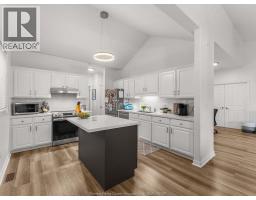 381 TUSCANY CRESCENT - 9