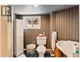 2347 Windermere ROAD - 30