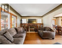 2347 Windermere ROAD - 8