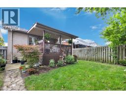 823 LAWRENCE - 26