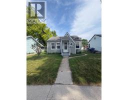 3425 HARRIS - 1
