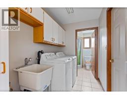 231 OAK STREET - 11
