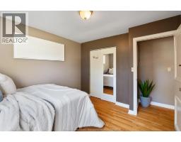 21200 Pier ROAD - 22