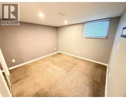 3825 POPLAR - 18