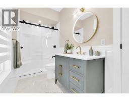 3371 BYNG ROAD - 15