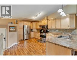 58 QUEEN S HILL - 2