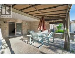 58 QUEEN S HILL - 30