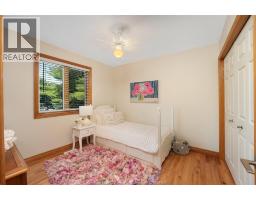 1675 DIVISION ROAD North - 23