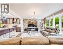 5210 QUEEN ELIZABETH DRIVE - 6