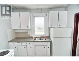 41 Shepherd STREET East - 12