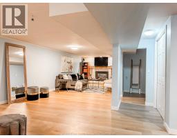 1165 COVENTRY - 24