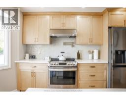 384 AMBERLY CRESCENT - 18