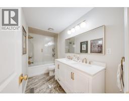 384 AMBERLY CRESCENT - 28