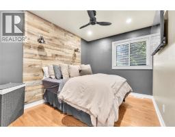 112 FAY COURT - 16