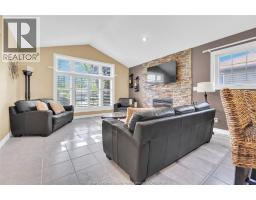 112 FAY COURT - 8