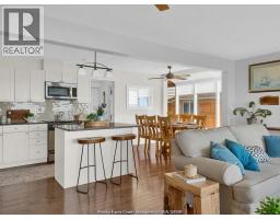 39 WOODBRIDGE DRIVE - 14
