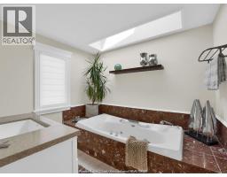 39 WOODBRIDGE DRIVE - 28