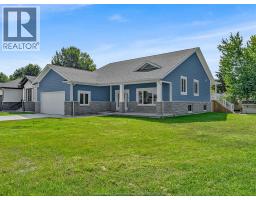157 GLOUCESTER DRIVE - 1