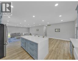 157 GLOUCESTER DRIVE - 15