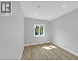 157 GLOUCESTER DRIVE - 21