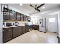 1170 PIERRE AVENUE - 14