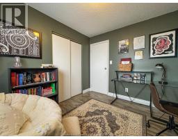 1343 LEAFIELD - 13