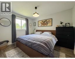 1343 LEAFIELD - 15