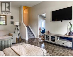 1343 LEAFIELD - 7