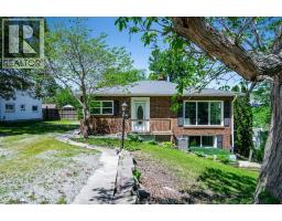 1838 Seacliff DRIVE - 2