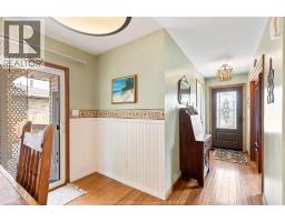 18 AZAR DRIVE - 20
