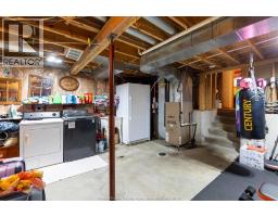 18 AZAR DRIVE - 33