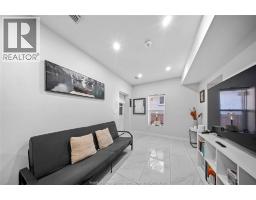 143 WELLINGTON STREET - 13