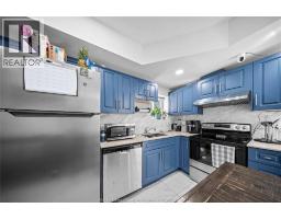 143 WELLINGTON STREET - 16
