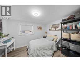 143 WELLINGTON STREET - 20