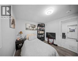 143 WELLINGTON STREET - 21