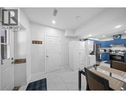 143 WELLINGTON STREET - 25