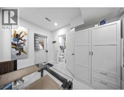 143 WELLINGTON STREET - 28