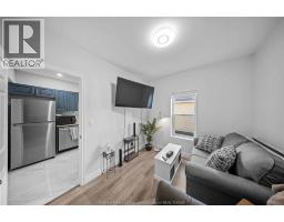 143 WELLINGTON STREET - 35