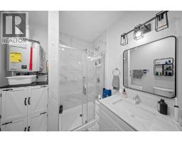 143 WELLINGTON STREET - 38