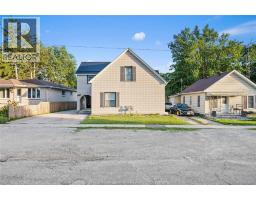 143 WELLINGTON STREET - 6