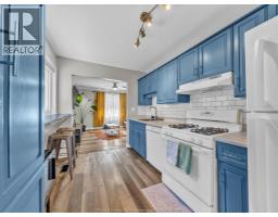 2174 FOREST AVENUE - 21