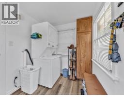 2174 FOREST AVENUE - 24