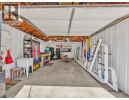 2174 FOREST AVENUE - 29