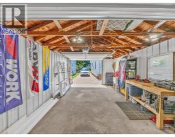 2174 FOREST AVENUE - 30