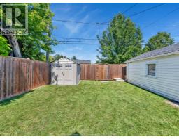 2174 FOREST AVENUE - 35