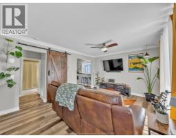 2174 FOREST AVENUE - 7