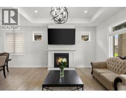 2431 BARKLEY AVENUE - 12