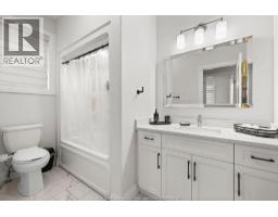 2431 BARKLEY AVENUE - 17
