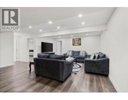 2431 BARKLEY AVENUE - 19