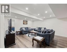 2431 BARKLEY AVENUE - 20